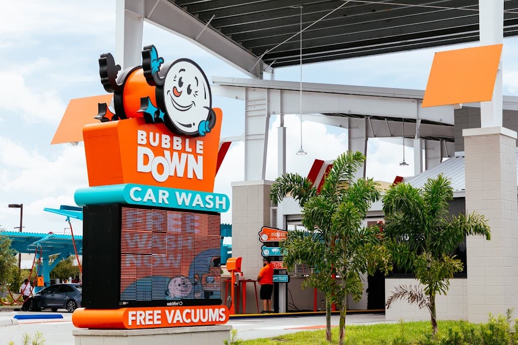 Bubble Down Car Wash
